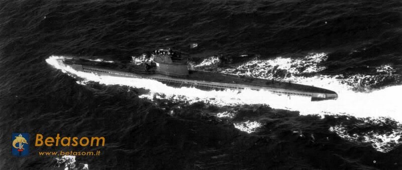 Smg.MAREA_navigazione.Atlantico.1944_Sommergibili.italiani-1999.jpg