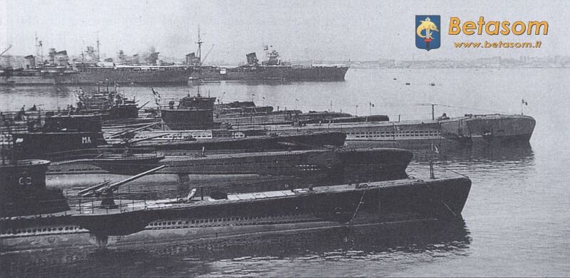 Smg.Onice-Marea-Cagni_disarmo.Taranto-1946a_I.sommergibili.italiani.1940-1943_2013-14.jpg